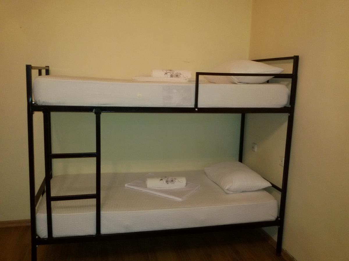 Mar Nero Hostel Батуми Екстериор снимка